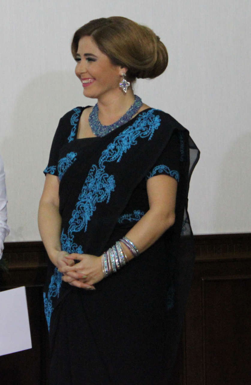 Никаких капризов: Эльнара Халилова показала краски любви (ФОТО, ВИДЕО)