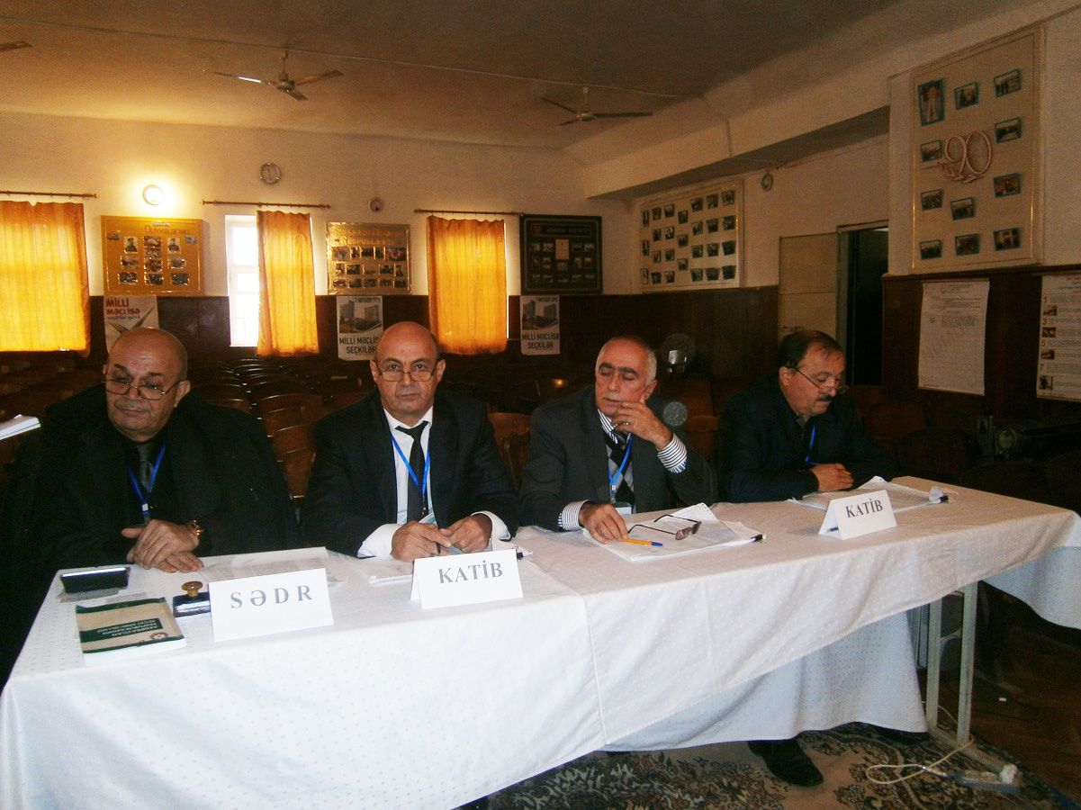 Заключенные голосуют на парламенстких выборах в Азербайджане (ФОТО)