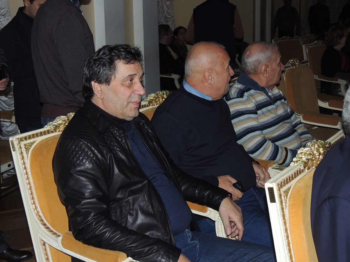 Фантастическое чувство гармонии и ритма Эмиля Афрасияба (ФОТО)