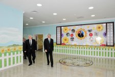 Президент Азербайджана Ильхам Алиев принял участие в открытии детсада-яслей в Шеки