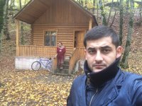 Телеведущая Вюсаля Керимова в образе домохозяйки в лесном домике (ФОТО)