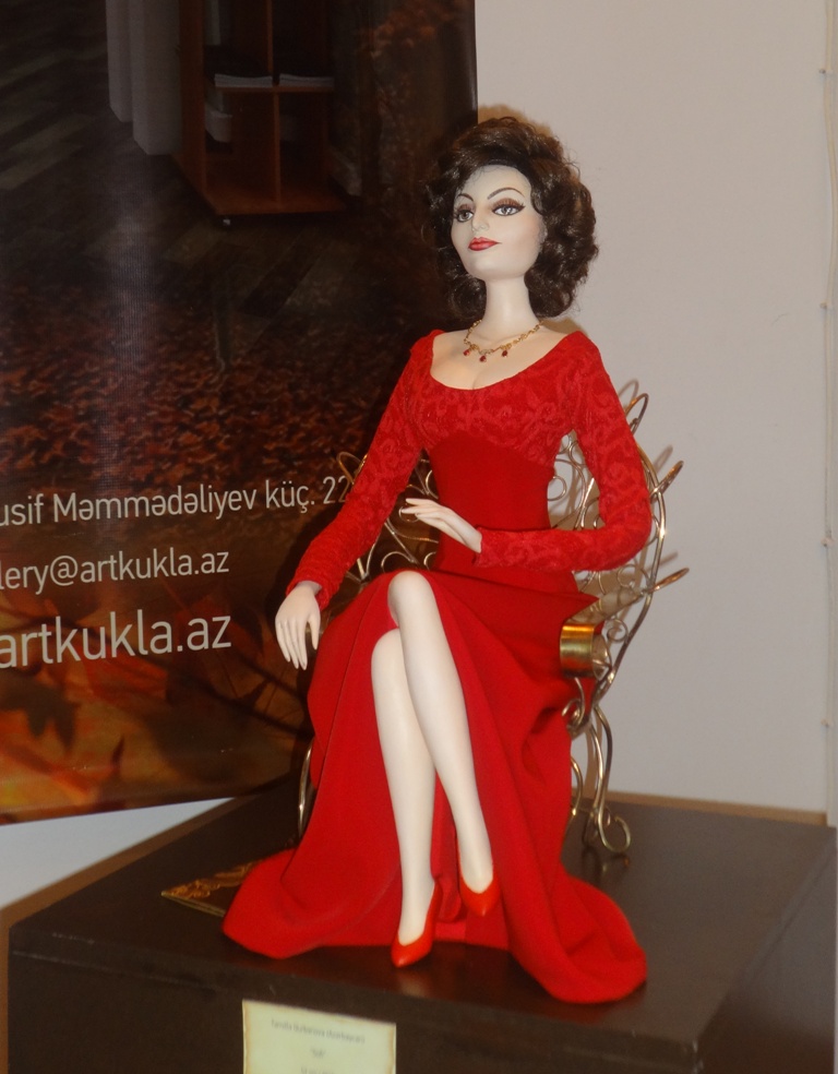 Бакинское международное биеннале "Fusion Doll": волшебный мир кукол (ФОТО)