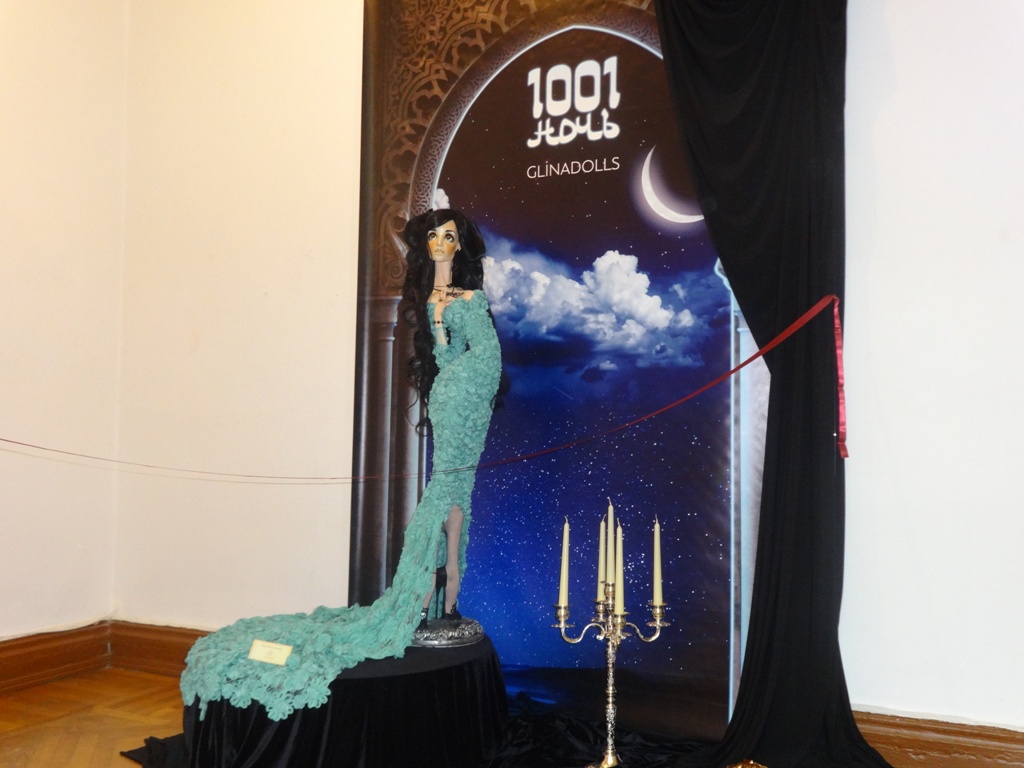 Бакинское международное биеннале "Fusion Doll": волшебный мир кукол (ФОТО)