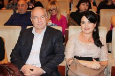 Любовь Успенская поразила бакинцев "Ağ çiçək" и почтила память жертв авиакатастрофы в Египте (ФОТО)