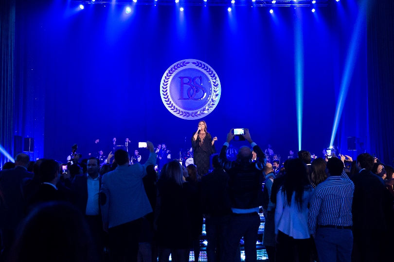 Грандиозное открытие нового элитного ресторана "Böyük Saray" с участием Сибель Джан (ФОТО)