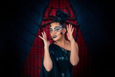 Аян Бабакишиева представила креативный фотопроект "Лица – маски " (ФОТО)