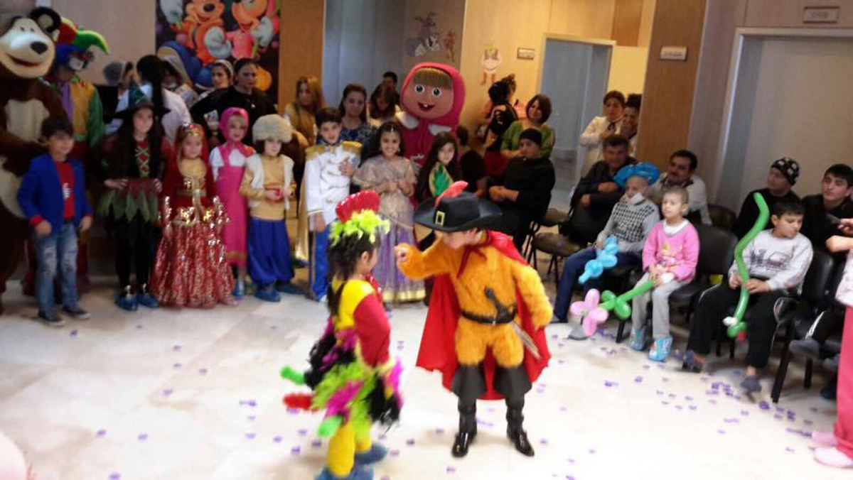 Благотворительная акция театра-студии "Oyuq"