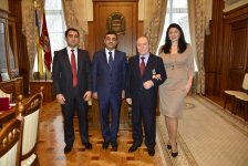 Эльмар Мамедов наградил ректора Киевского университета орденом "Почета" (ФОТО)