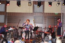 Тунзаля Агаева провела концерт "Цветы жизни" в поддержку детей-аутистов (ФОТО)