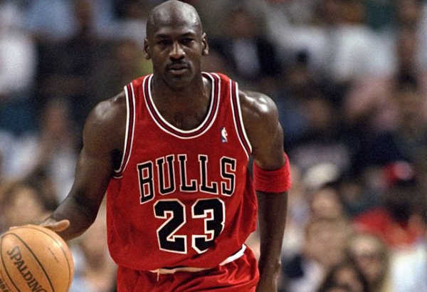 Forbes опубликовал рейтинг самых высокооплачиваемых спортсменов в истории