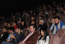 Грандиозная премьера в Баку с участием шоу-звезд: "Голодные игры: Сойка-пересмешница. Часть 2" (ФОТО, ВИДЕО)