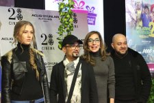 Грандиозная премьера в Баку с участием шоу-звезд: "Голодные игры: Сойка-пересмешница. Часть 2" (ФОТО, ВИДЕО)