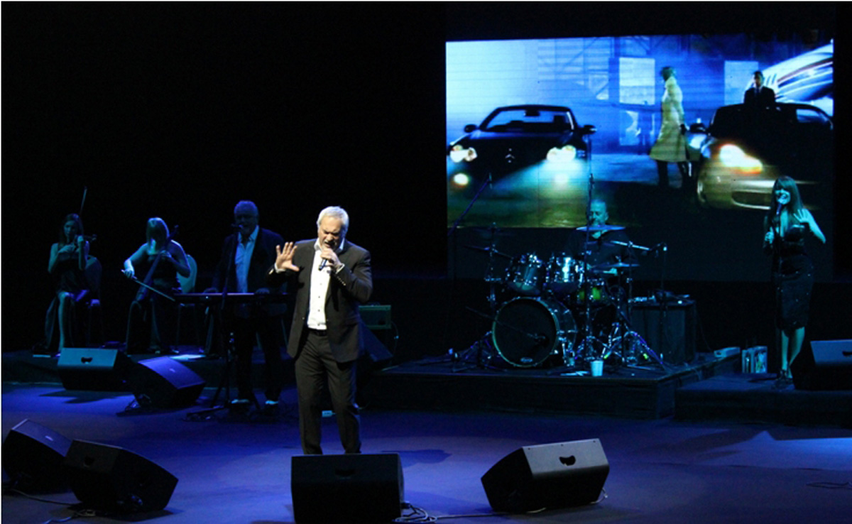 Валерий Меладзе зажег в Баку звезды, или Когда зашкаливают эмоции (ФОТО)