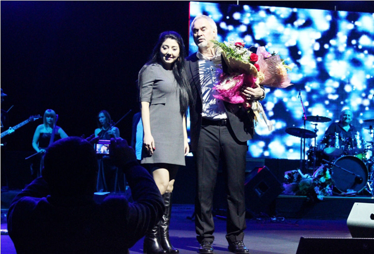 Валерий Меладзе зажег в Баку звезды, или Когда зашкаливают эмоции (ФОТО)