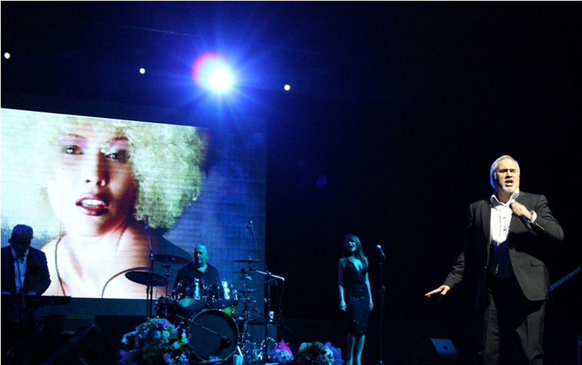 Валерий Меладзе зажег в Баку звезды, или Когда зашкаливают эмоции (ФОТО)