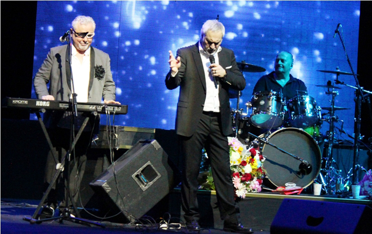 Валерий Меладзе зажег в Баку звезды, или Когда зашкаливают эмоции (ФОТО)