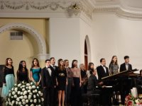 Потрясающий концерт Фидан и Хураман Гасымовых: овации и любимая музыка (ФОТО)