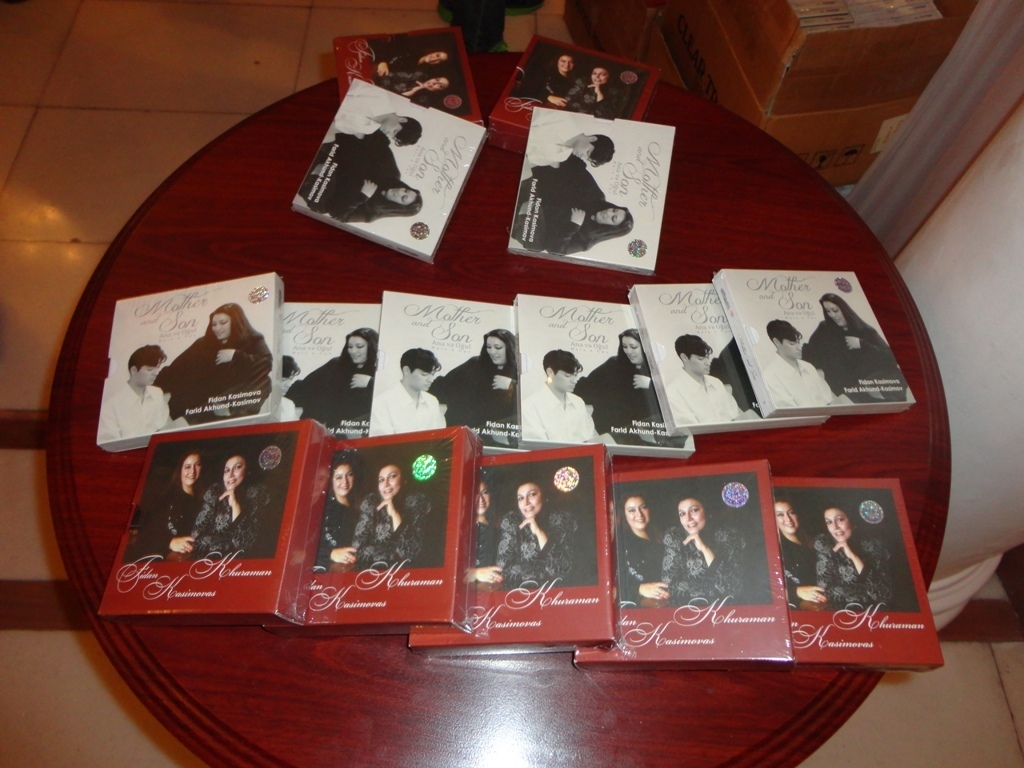 Потрясающий концерт Фидан и Хураман Гасымовых: овации и любимая музыка (ФОТО)