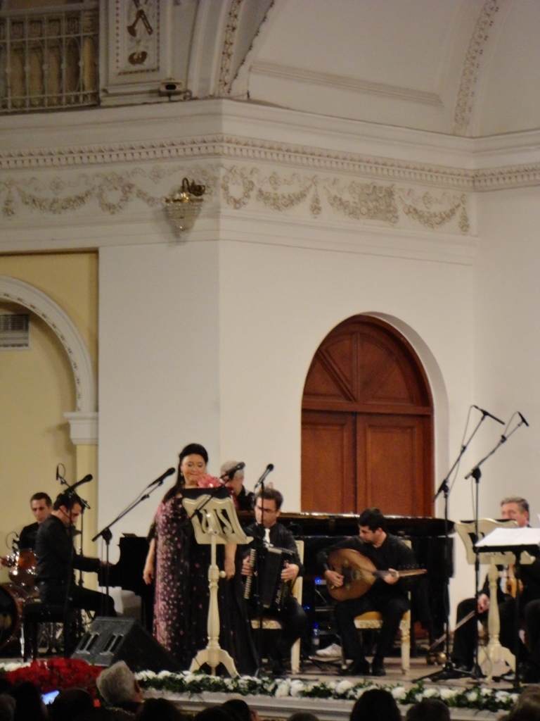 Потрясающий концерт Фидан и Хураман Гасымовых: овации и любимая музыка (ФОТО)