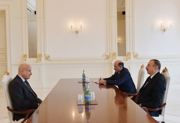 Президент Азербайджана принял гендиректора ИСЕСКО