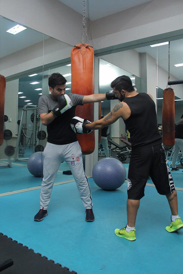 Певец Джейхун Алиев примет участие в чемпионате Азербайджана по боксу (ФОТО)