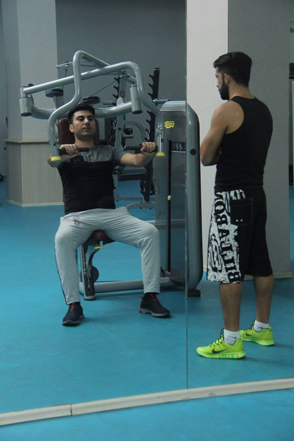 Певец Джейхун Алиев примет участие в чемпионате Азербайджана по боксу (ФОТО)