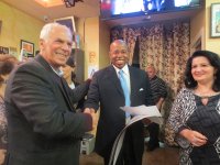 Азербайджанский художник возвел мост между Баку и Нью-Йорком (ФОТО)