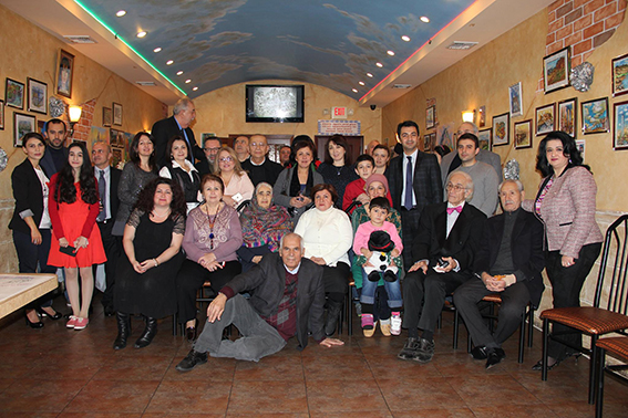 Азербайджанский художник возвел мост между Баку и Нью-Йорком (ФОТО)