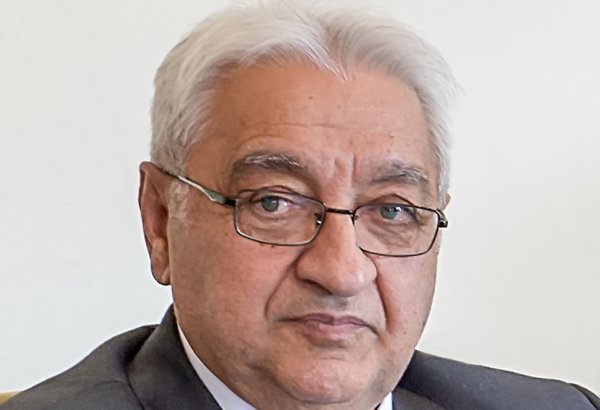 Академик Ариф Пашаев олицетворяет авиацию и время – директор Института ИКАО