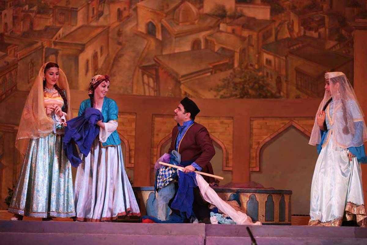 Новый образ Фидан Гаджиевой (ФОТО)