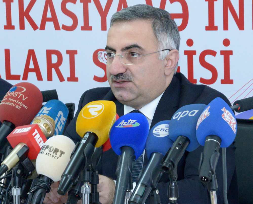 В Баку стартует международная выставка Bakutel 2015 (ФОТО)