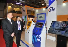 Президент Ильхам Алиев ознакомился с выставкой BakuTel-2015 (ФОТО)