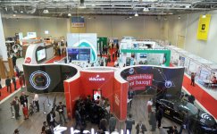 Президент Ильхам Алиев ознакомился с выставкой BakuTel-2015 (ФОТО)