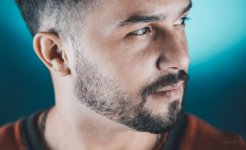 Премьера клипа! Телеведущий Сейран Бабаев стал кларнетистом (ВИДЕО, ФОТО)