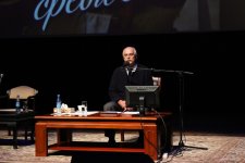 "Свой среди своих" - творческий вечер Никиты Михалкова в Баку (ФОТО)