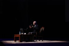 "Свой среди своих" - творческий вечер Никиты Михалкова в Баку (ФОТО)