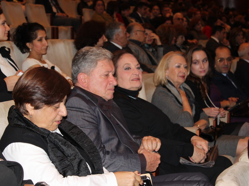 "Свой среди своих" - творческий вечер Никиты Михалкова в Баку (ФОТО)