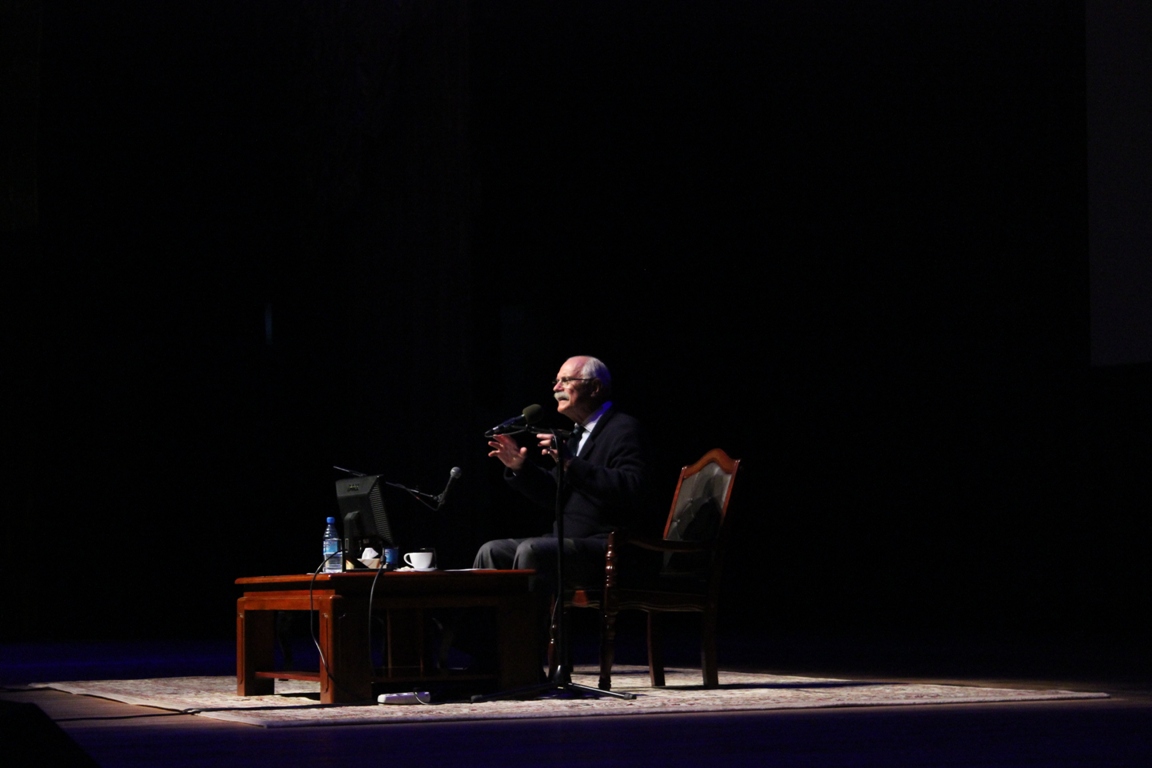 "Свой среди своих" - творческий вечер Никиты Михалкова в Баку (ФОТО)