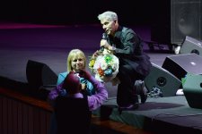 Великолепный концерт Олега Газманова в Баку: "Разрешаю пищать, визжать и топать ногами" (ФОТО)