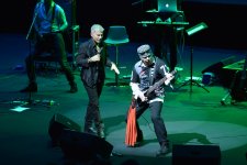 Великолепный концерт Олега Газманова в Баку: "Разрешаю пищать, визжать и топать ногами" (ФОТО)