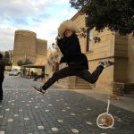 Знаменитый прыжок Олега Газманова в Ичери Шехер (ФОТО)