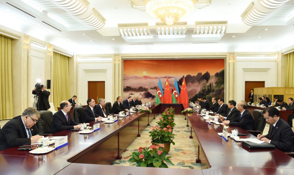 Президент Ильхам Алиев: Путь через Азербайджан может стать самым коротким для поставки китайских товаров в Европу (ФОТО)