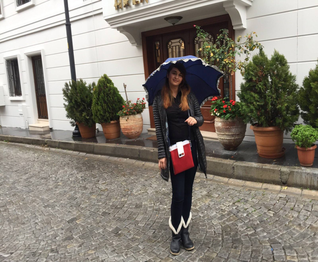 Азербайджанская ведущая будет вести передачу на турецком телеканале (ФОТО)