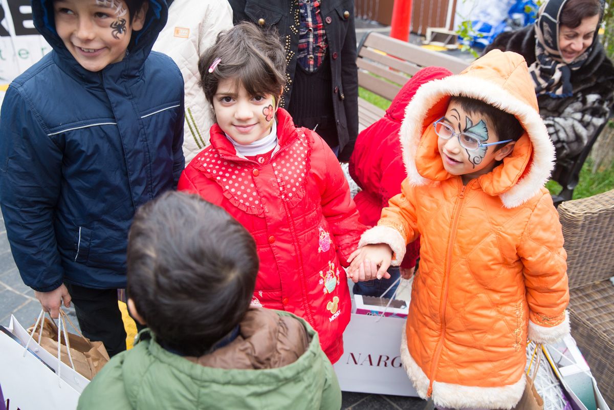 Nargis Fund провел красочный новогодний праздник для воспитанников детского дома “Ümid yeri” (ФОТО)