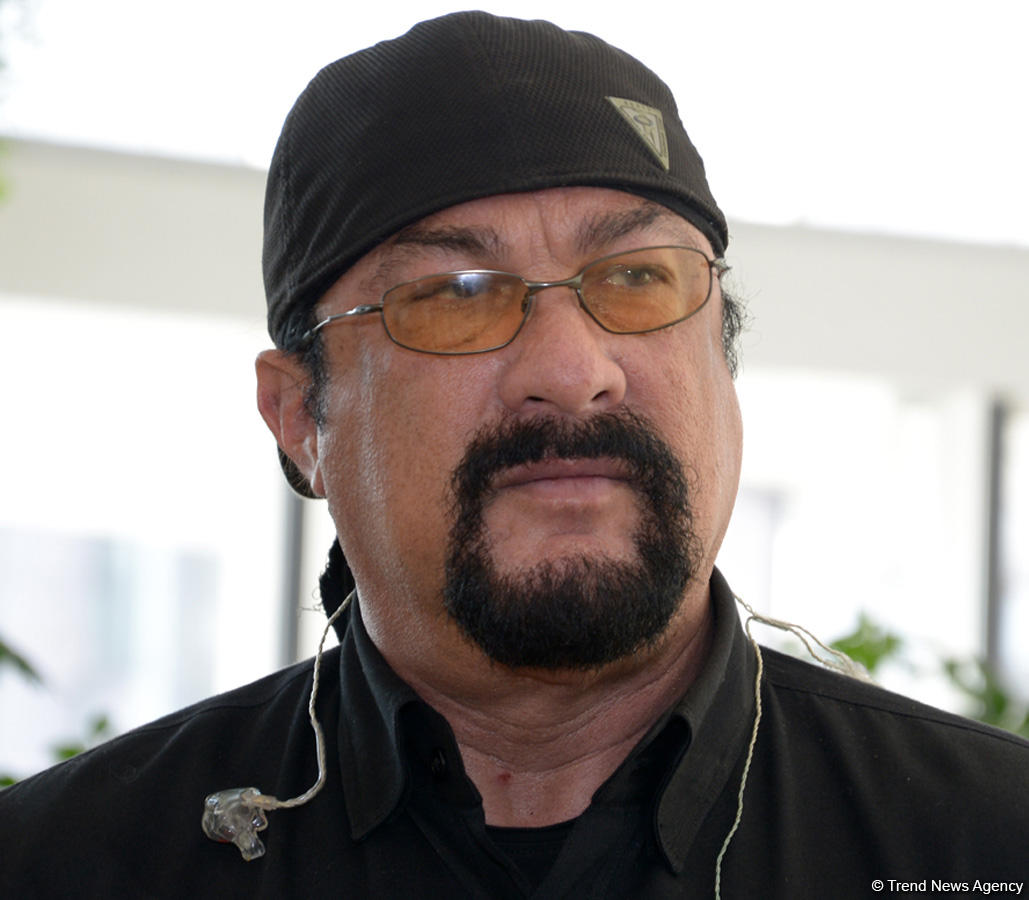 Я очень счастлив быть в Азербайджане – Стивен Сигал (ФОТО, ВИДЕО)