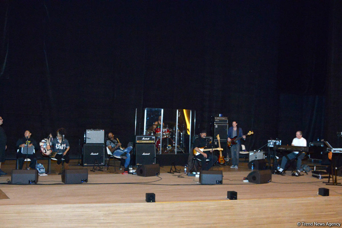 Я очень счастлив быть в Азербайджане – Стивен Сигал (ФОТО, ВИДЕО)