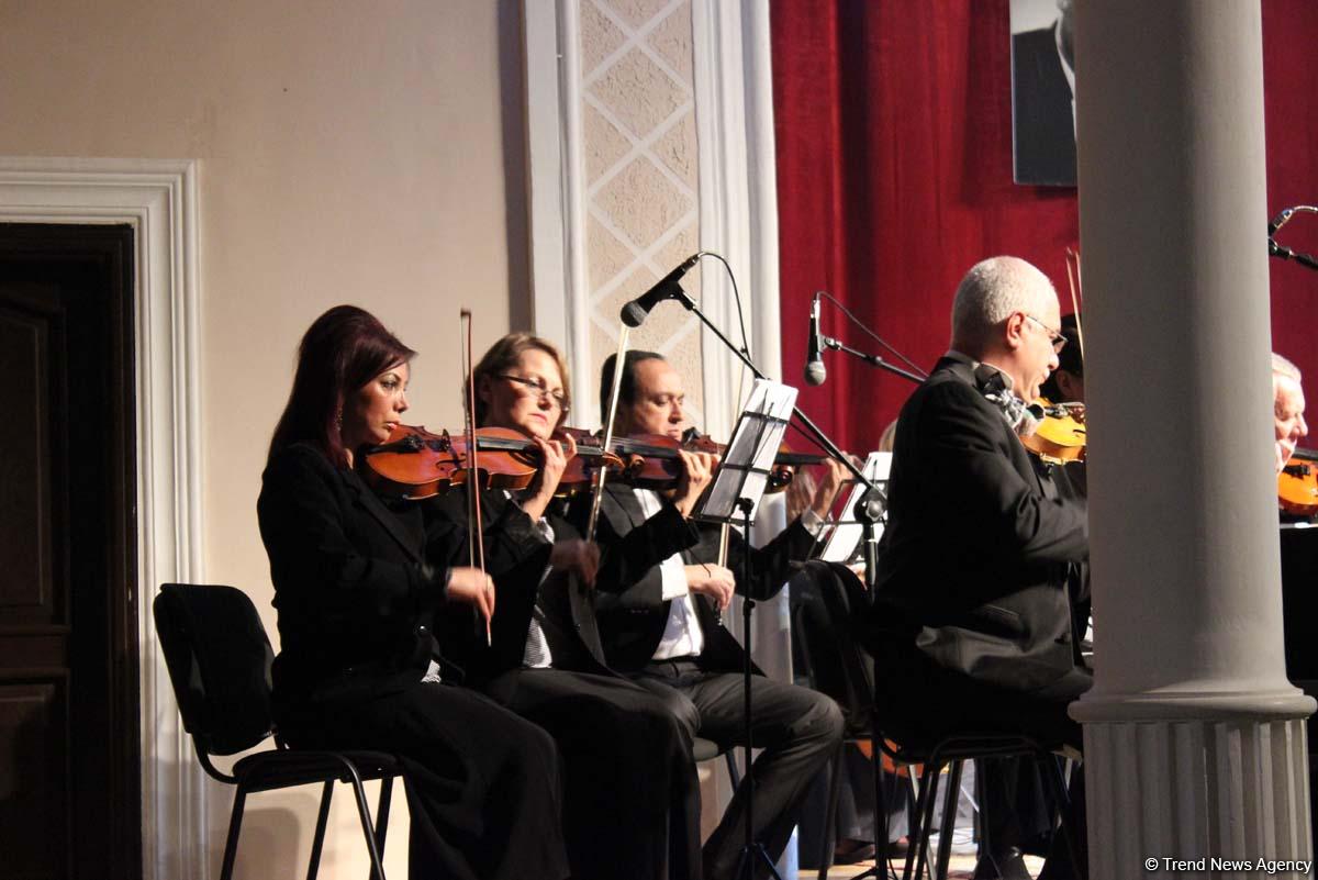 Незабываемый Рашид Бейбутов: концерт в Баку (ФОТО)