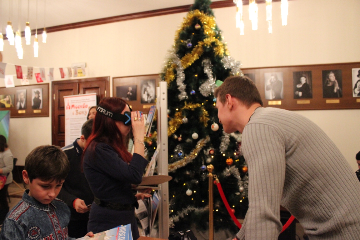 Предновогодняя презентация Москвы в Баку (ФОТО)