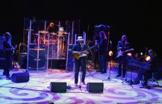 В Центре Гейдара Алиева прошел потрясающий концерт звезды Голливуда Стивена Сигала (ФОТО)