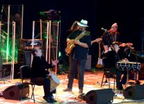 В Центре Гейдара Алиева прошел потрясающий концерт звезды Голливуда Стивена Сигала (ФОТО)